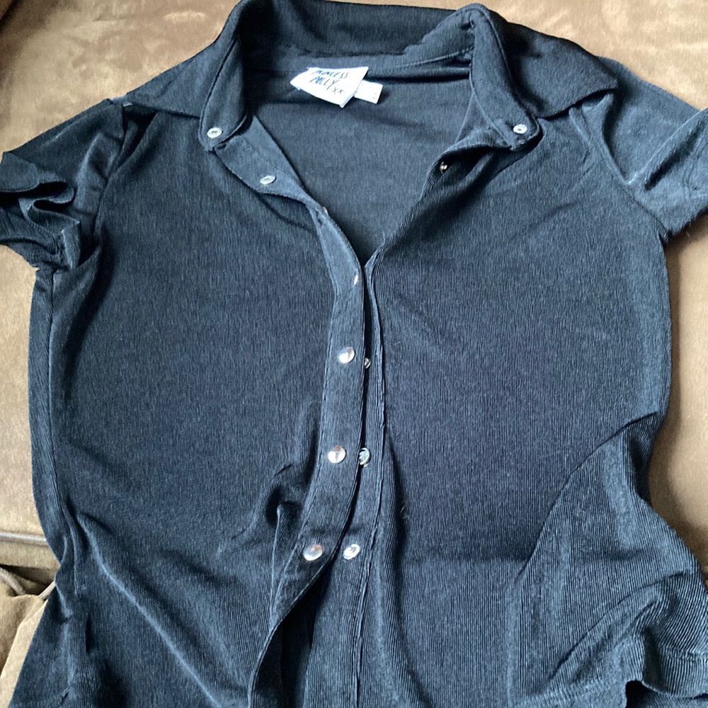 Short sleeve black snap button down shirt